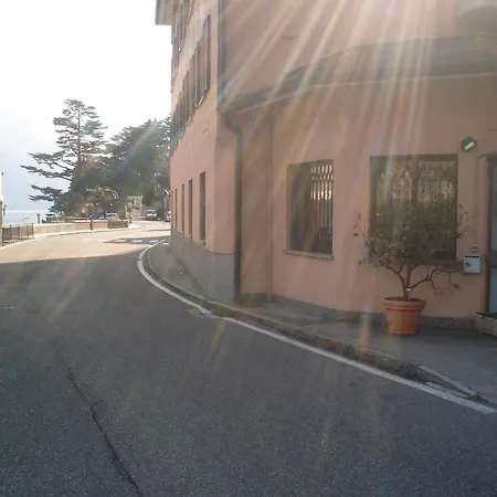 Otel Plinio 3*