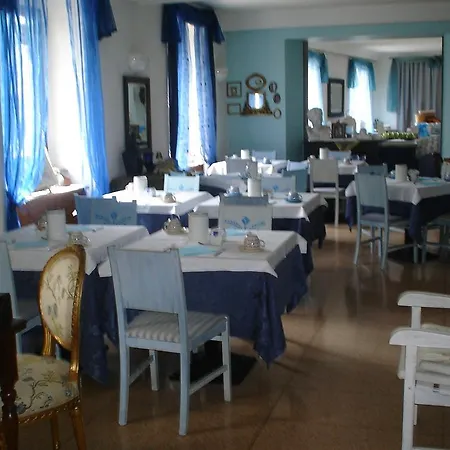 Plinio Hotel 3*
